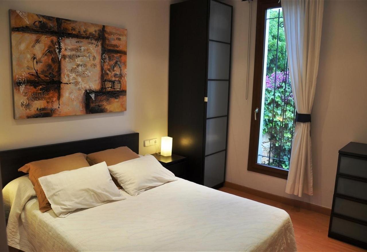 For Rent In Villa